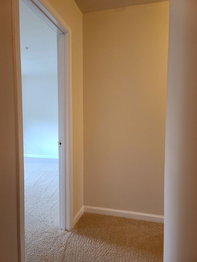 Building Photo - 3 Bedroom Townhome for Rent in Waynesboro