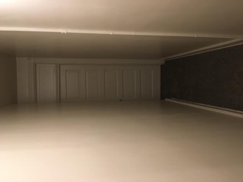 Building Photo - 3308 Auchentoroly Terrace