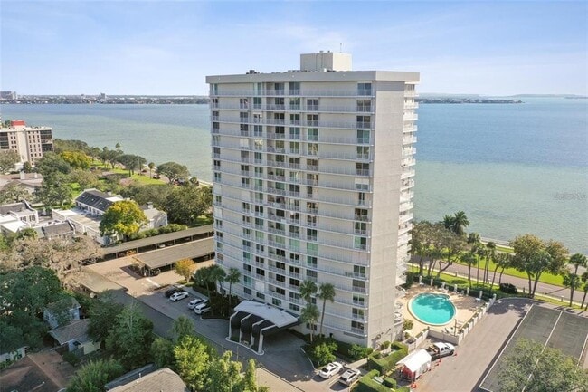 Building Photo - 2611 Bayshore Blvd