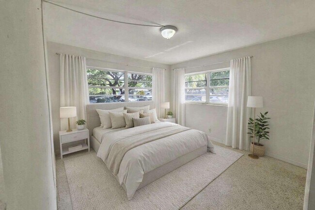 Building Photo - 517 SW 9th St