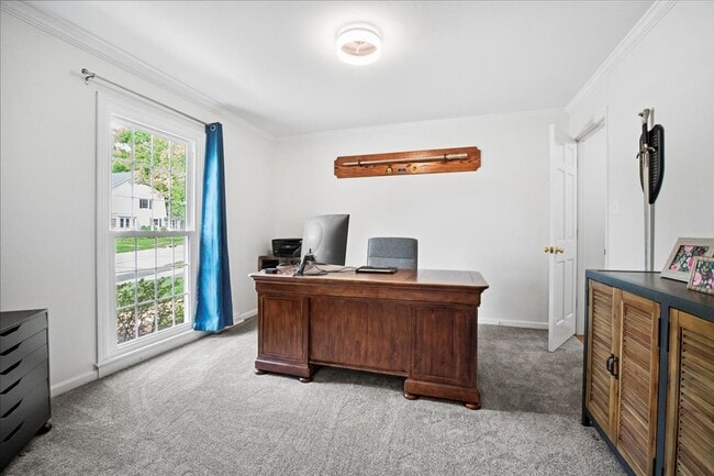 Building Photo - Spacious Ranch in Des Peres