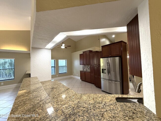 Building Photo - 108 Windward Way