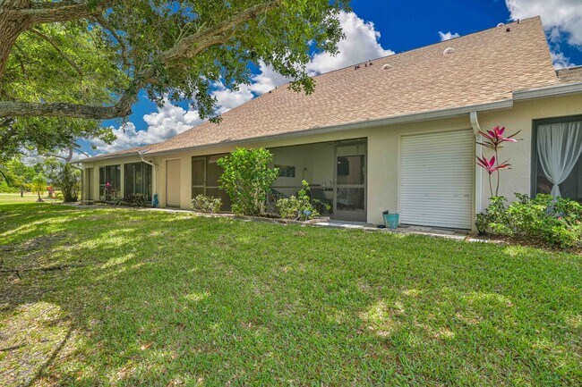 Building Photo - NOW AVAILABLE - Furnished Villa in Riverbend!