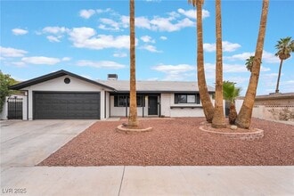 Building Photo - 3992 Chinchilla Ave