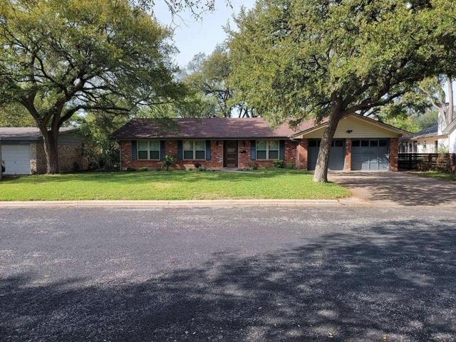 Primary Photo - 4502 Tejas Trail