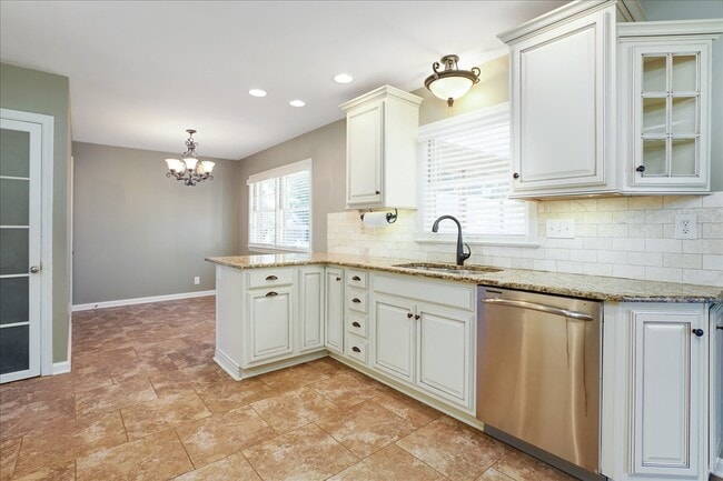 Building Photo - 6309 Regal Rd