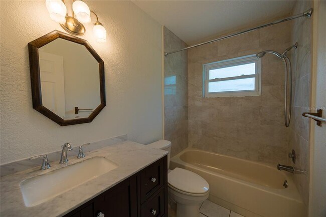 Building Photo - 119 Stafford Dr