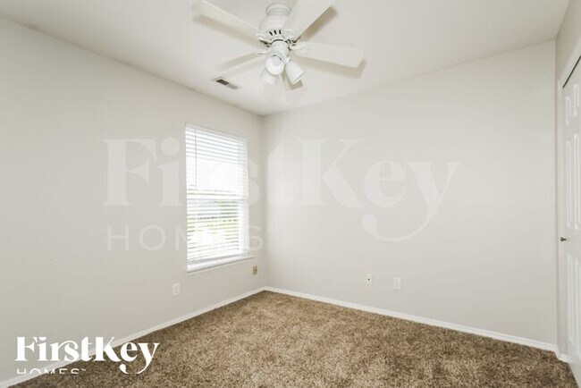 Building Photo - 1250 Flintshire Ln