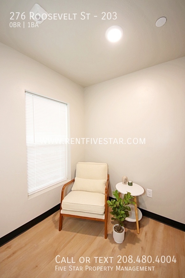 Building Photo - Furnished Studio Apartment at Gardner Plac...