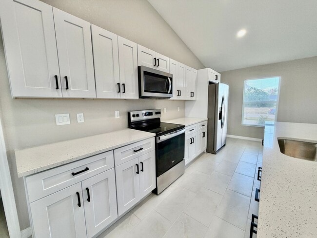 Building Photo - Brand-New 4-Bedroom, 3-Bath Home | Flexible Lease Options