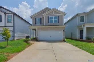 Building Photo - 6405 Upchurch Dr