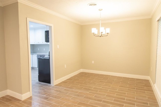 Building Photo - 9014 Kapri Ln