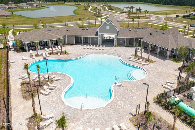 Building Photo - 12553 Russian Olive Rd