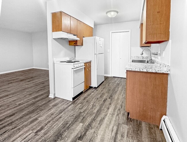 Building Photo - 3111 Hubal Ave SW