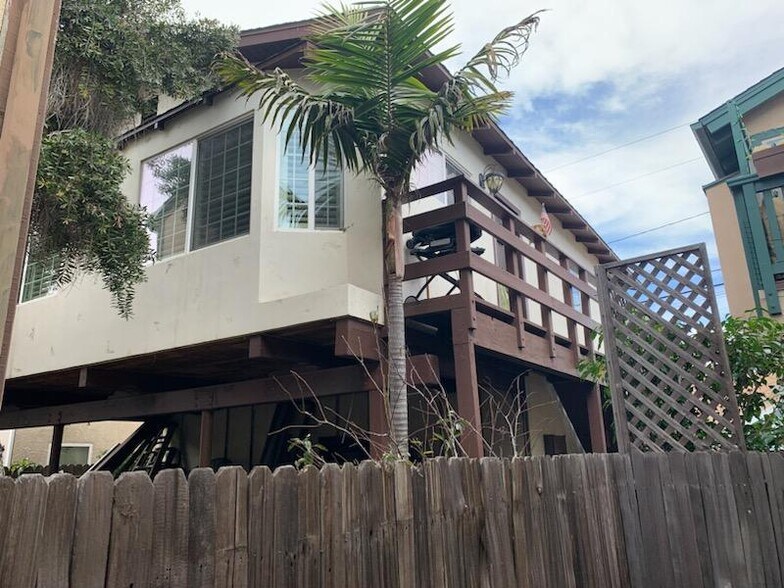 Building Photo - 2110 Monterey Blvd