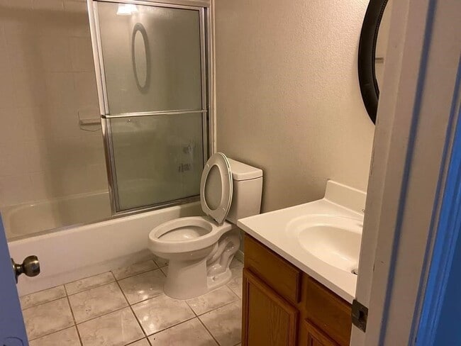 Building Photo - 11707 Wainscot Ct