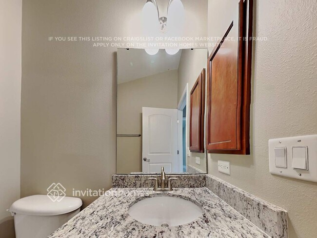 Building Photo - 9615 Jaybird Ln