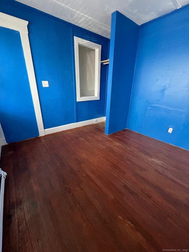 Building Photo - 79 1st St