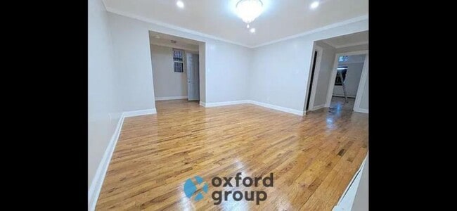 Building Photo - 2 bedroom in Brooklyn NY 11249