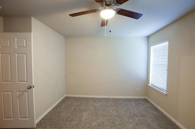Building Photo - 2805 Gooseberry Dr