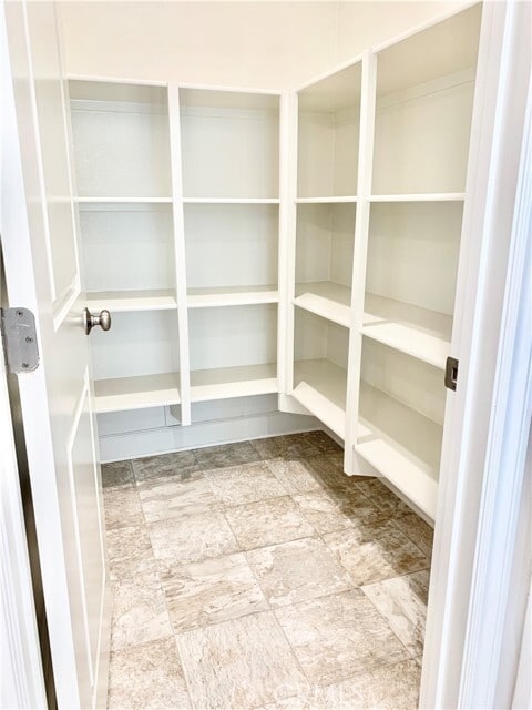 Building Photo - 2772 E Raspberry Ln