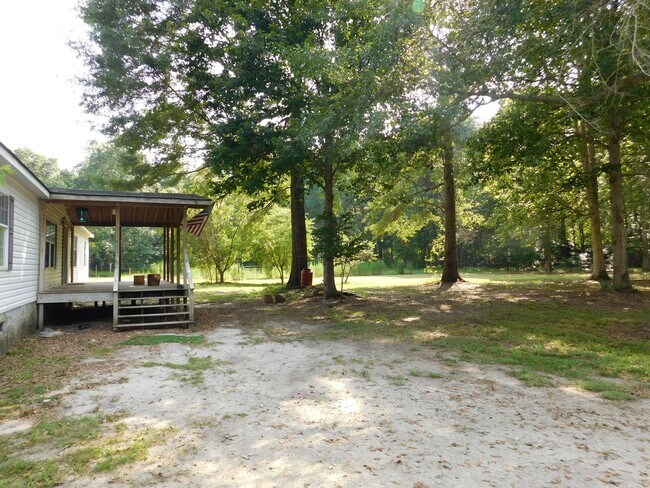 Building Photo - 900 Loftin Farm Rd