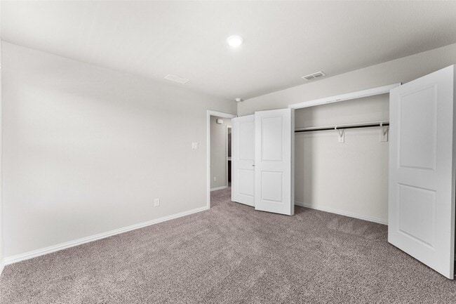 Building Photo - 3120 Kingsgarden Rd