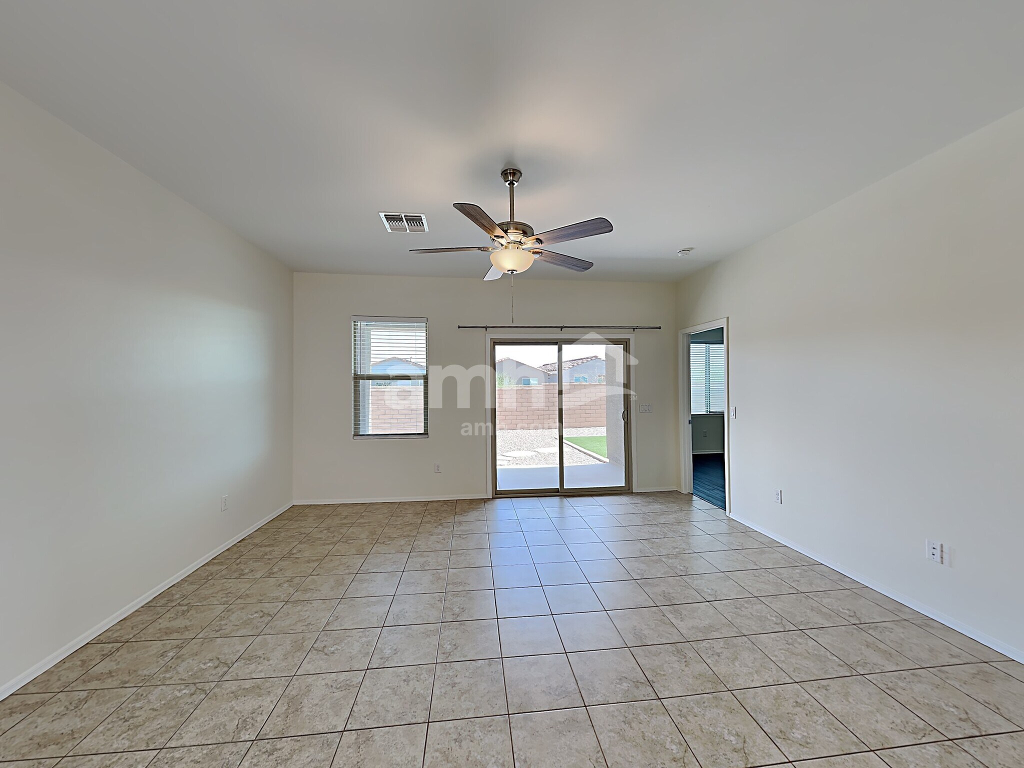 Building Photo - 7512 S Circulo Rio Blanco