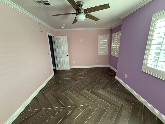 Building Photo - Eagle Ranch Community-2 Story 4 bedrooms Spanish Style Home