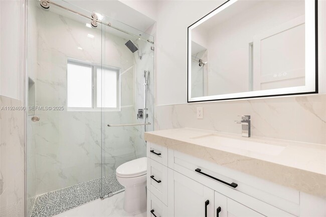 Building Photo - 6845 SW 52nd St