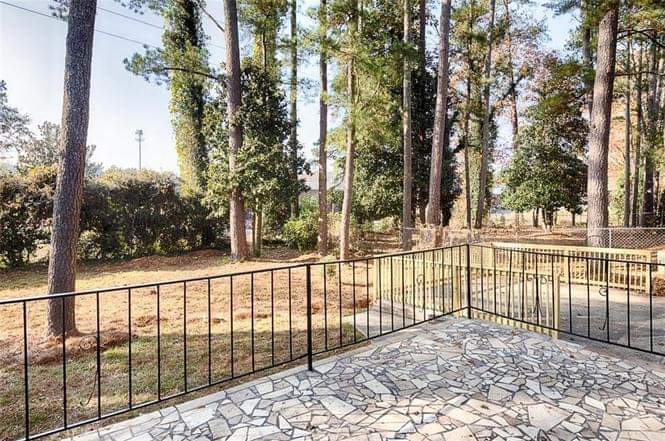 Building Photo - 1831 Shepherd Cir SW