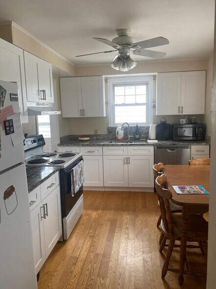 Building Photo - 1 Killean Park