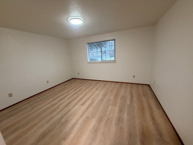 Building Photo - PHYLLIS MASHBURN TRUST