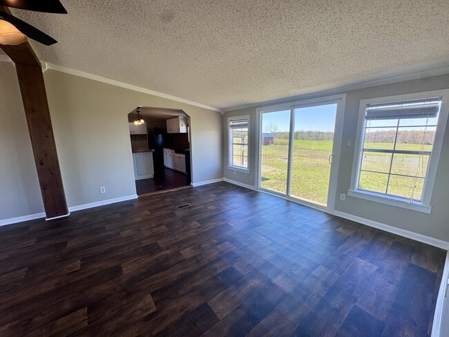 Building Photo - 3690 Old Airport Rd