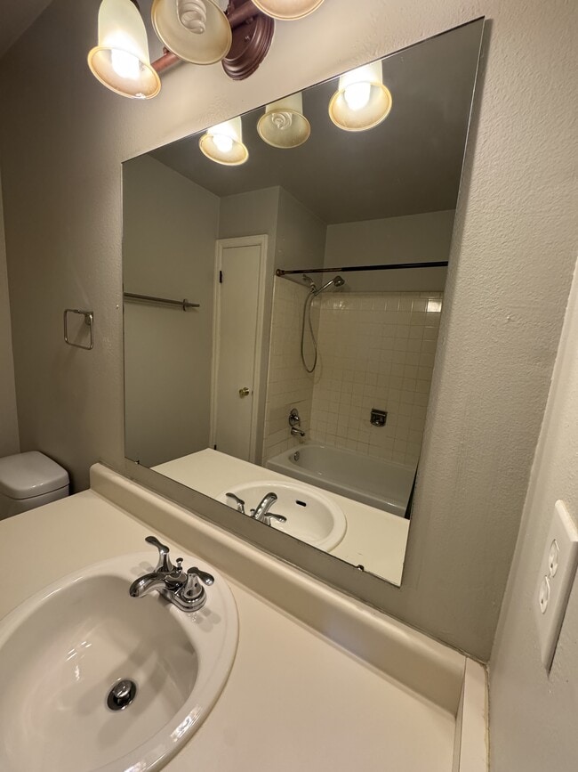 Building Photo - 3762 Oro Blanco Dr