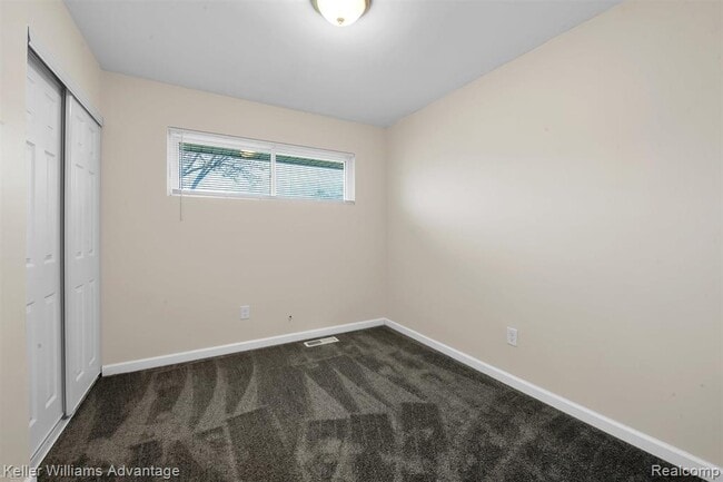 Building Photo - 11140 Ocalla Dr
