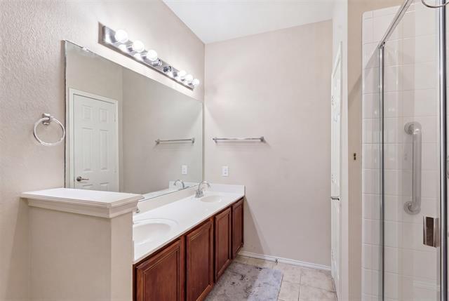 Building Photo - 7257 Rembrandt Dr