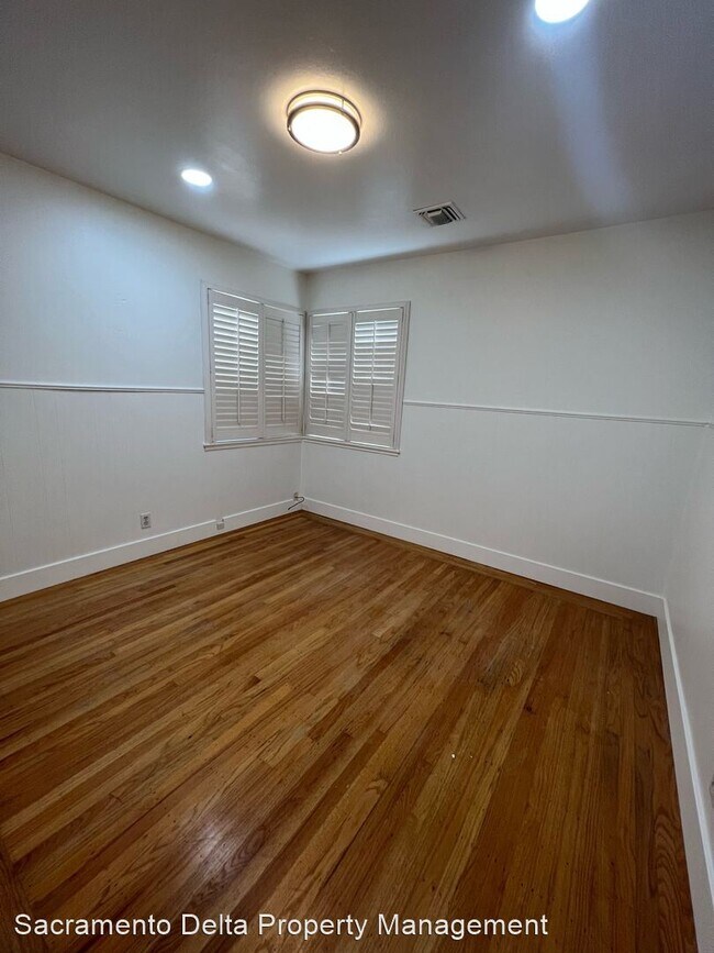 Building Photo - 3 br, 2 bath House - 2708 Riesling Way