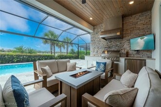 Building Photo - 13528 Blue Bay Cir