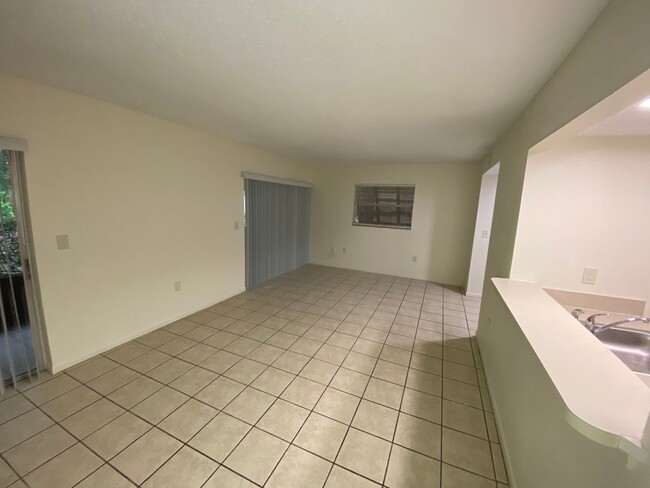 Building Photo - Two bedroom two bath First floor condo in ...