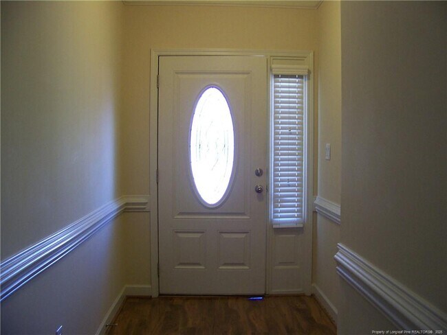 Building Photo - 1134 Braybrooke Pl