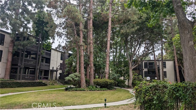 Building Photo - 8640 Gulana Ave