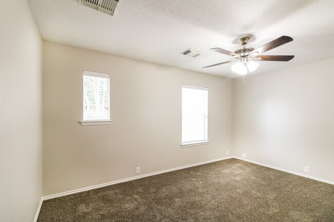 Building Photo - 14954 Sugar Sweet Dr