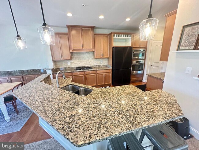 Building Photo - 15701 Tibberton Terrace