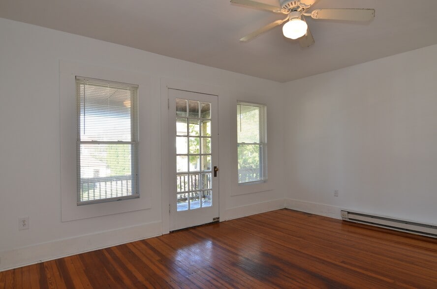Building Photo - 740 Harrison Ave