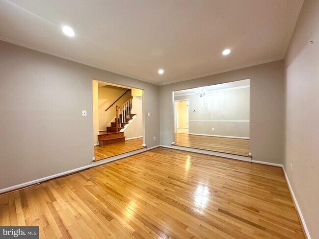Building Photo - 5127 Kenside Ct