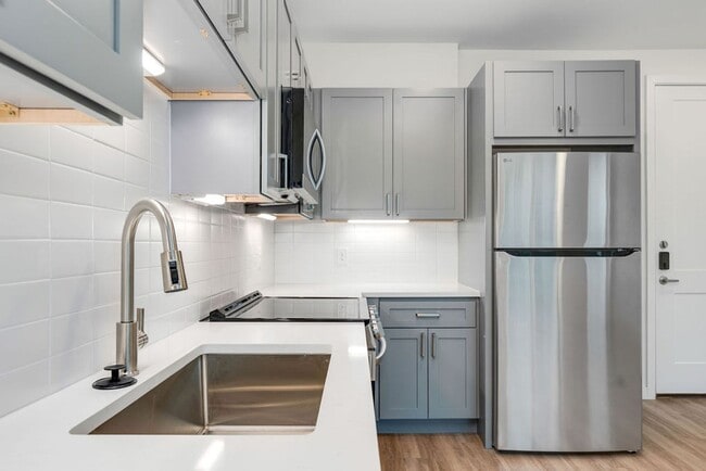 Interior Photo - Correo Place