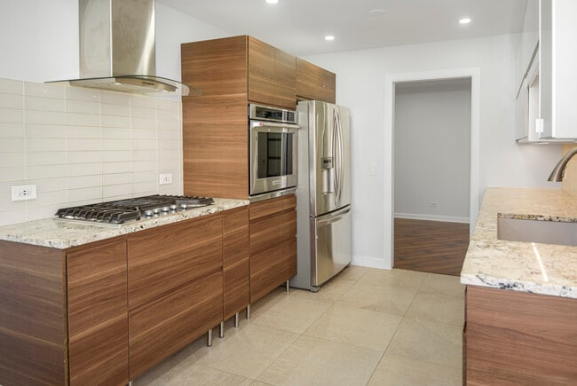 Building Photo - 1168 Middlebury Ln