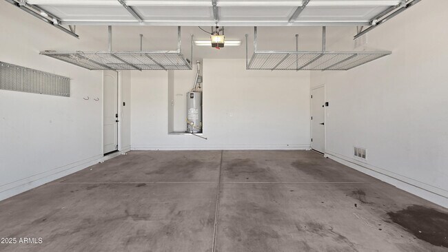 Building Photo - 4219 N 161st Ave