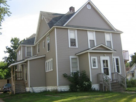 Primary Photo - 1001 Main St